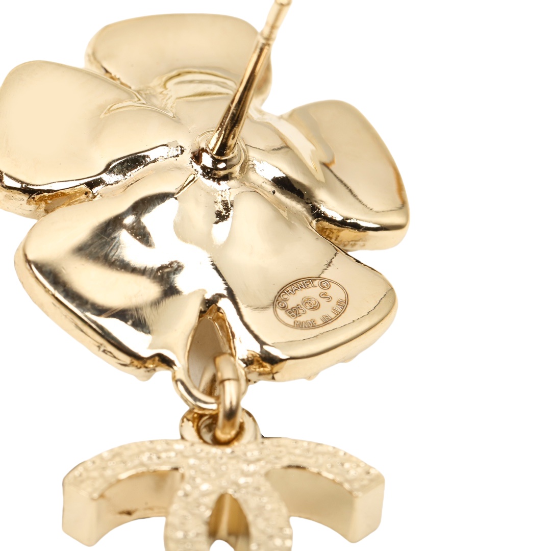 CCE106 Chanel 23s full crystal flower earring - ccjewelryacc