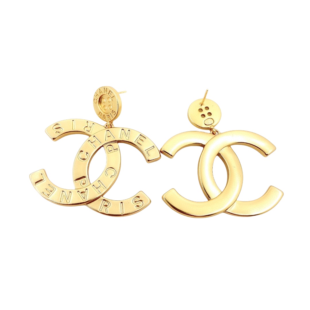 CCE159 Vintage Gold button with chanel paris letter engrave cc logo stud earring - ccfashionjewelry