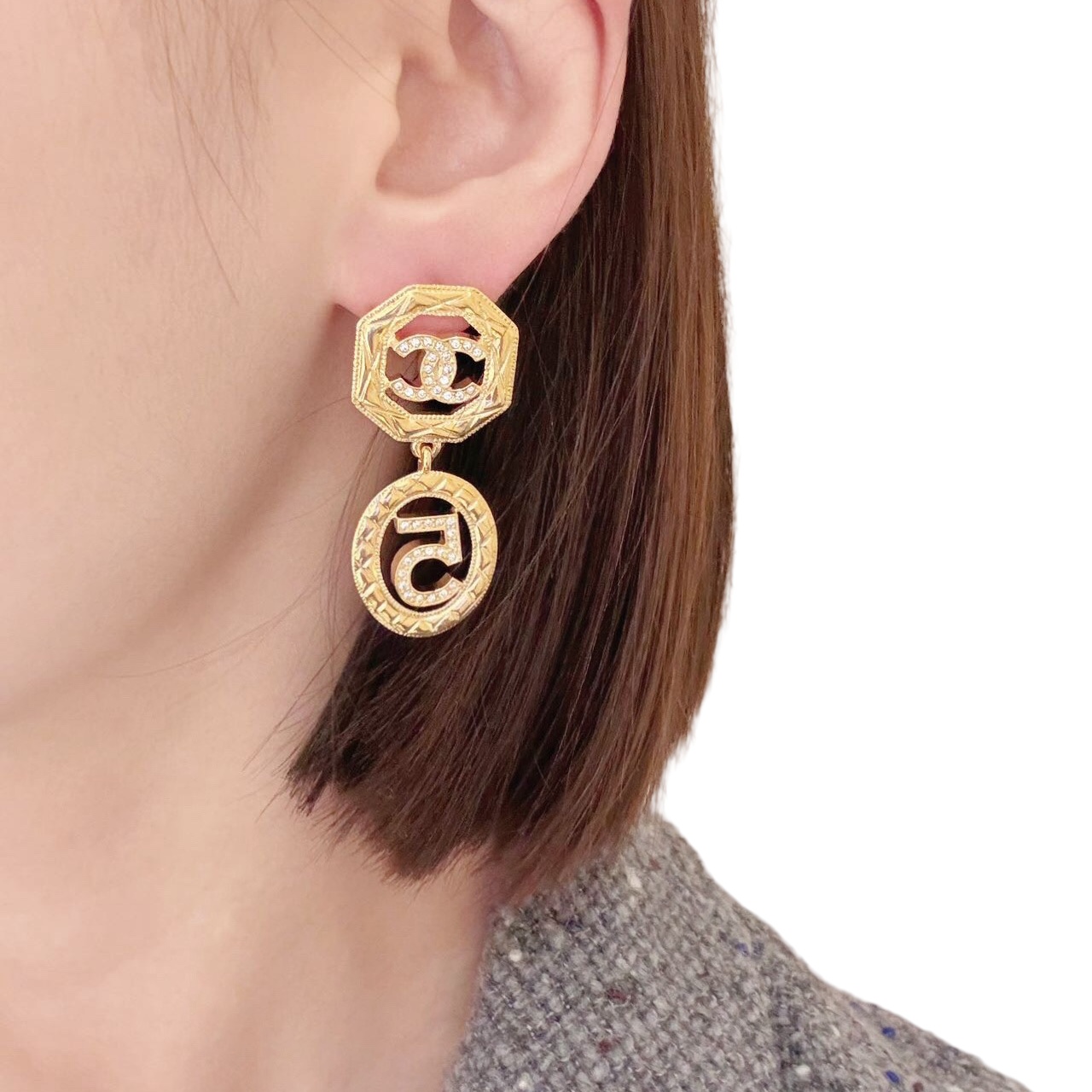 CCE745 CC Number 5 drop earrings - ccjewelryacc