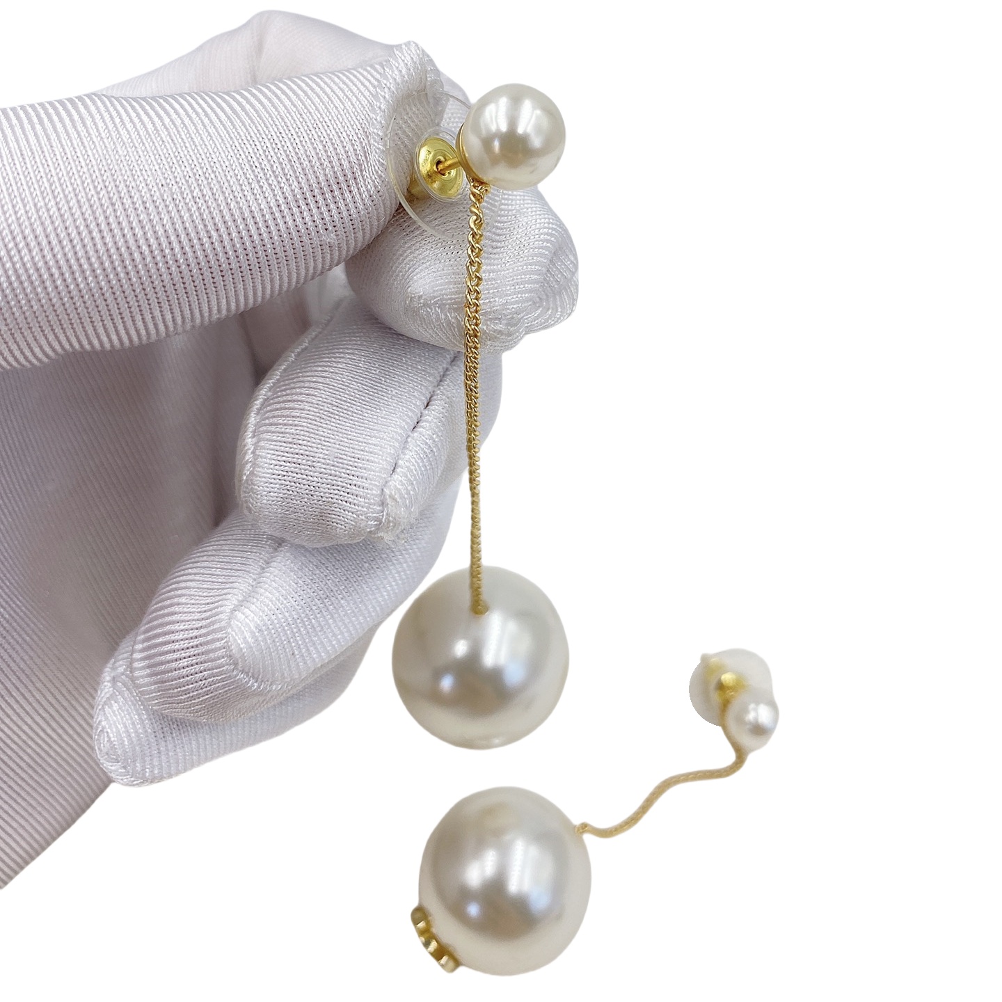 CCE620  Chanel pearl Drop Earring with cc logo - ccjewelryacc