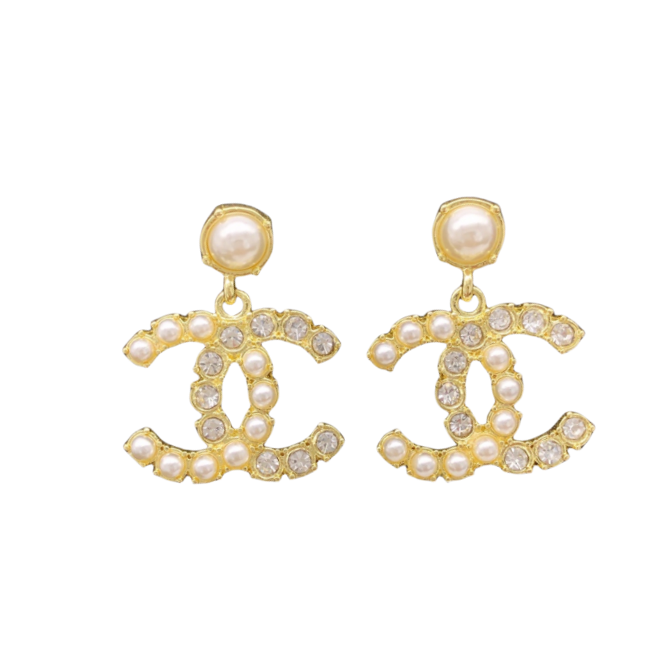 CCE070 Crystal and pearl CC logo stud earring - ccjewelryacc