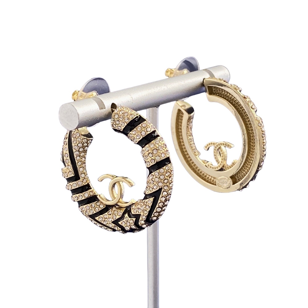 CCE284 Full crystal star Black paint cc logo hook earrings - ccjewelryacc