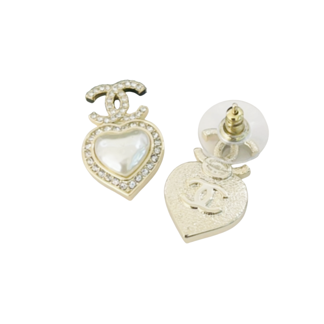 CCE260 Chanel resin heart with crystal with cc logo earrings - ccjewelryacc