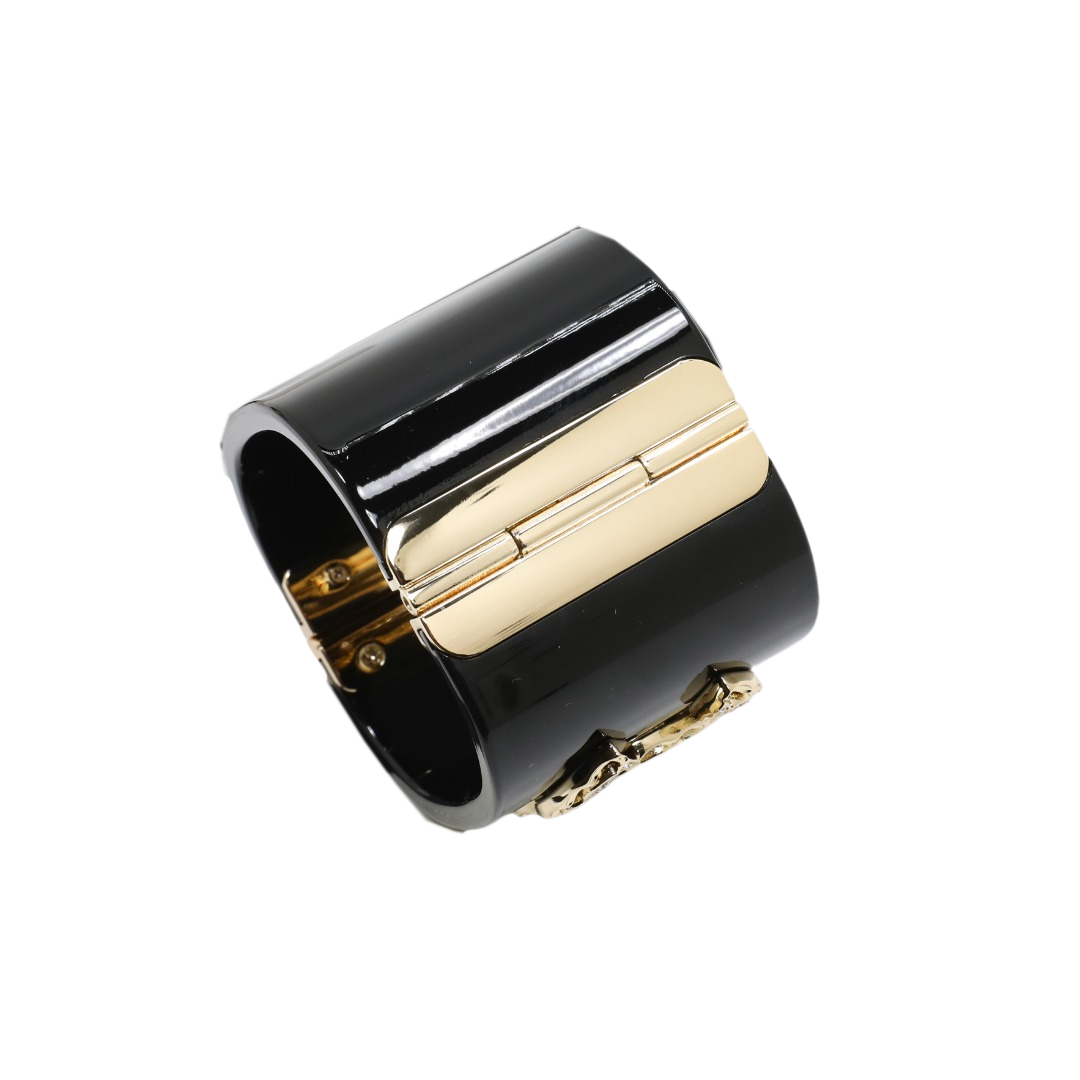 CCS011 CC Acrylic cuff bracelet - ccjewelryacc