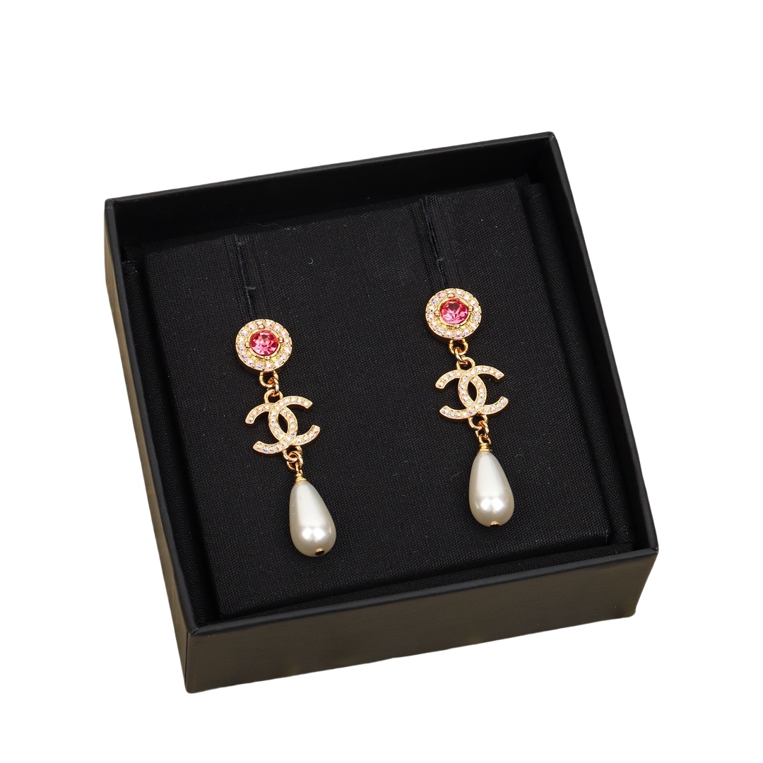 CCE011 Pink crystal with crystal CC logo and pearl drop earring - ccjewelryacc