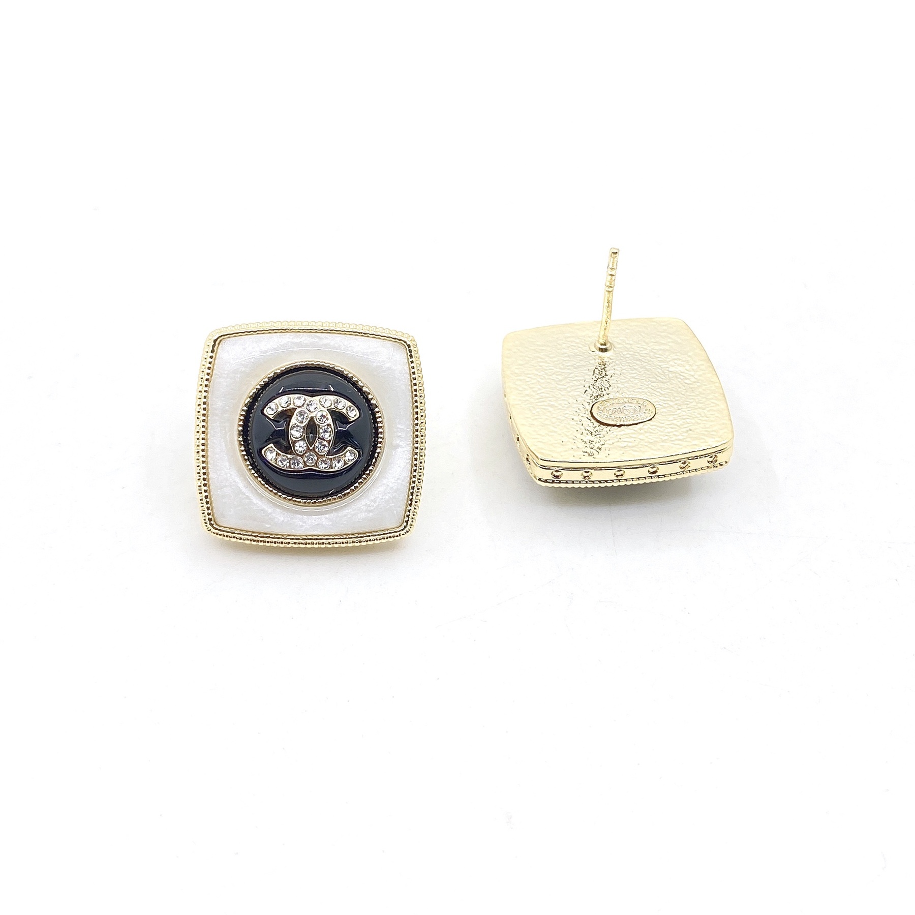 CCE016 Square mother of pearl with crystal CC logo stud earring - ccjewelryacc