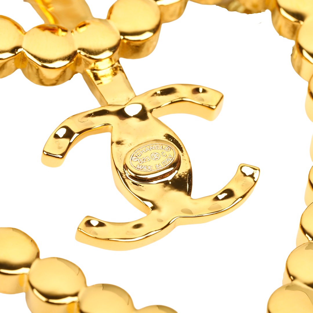 CCE238 Chanel Swarovski crystal heart tassels clip earring - ccjewelryacc