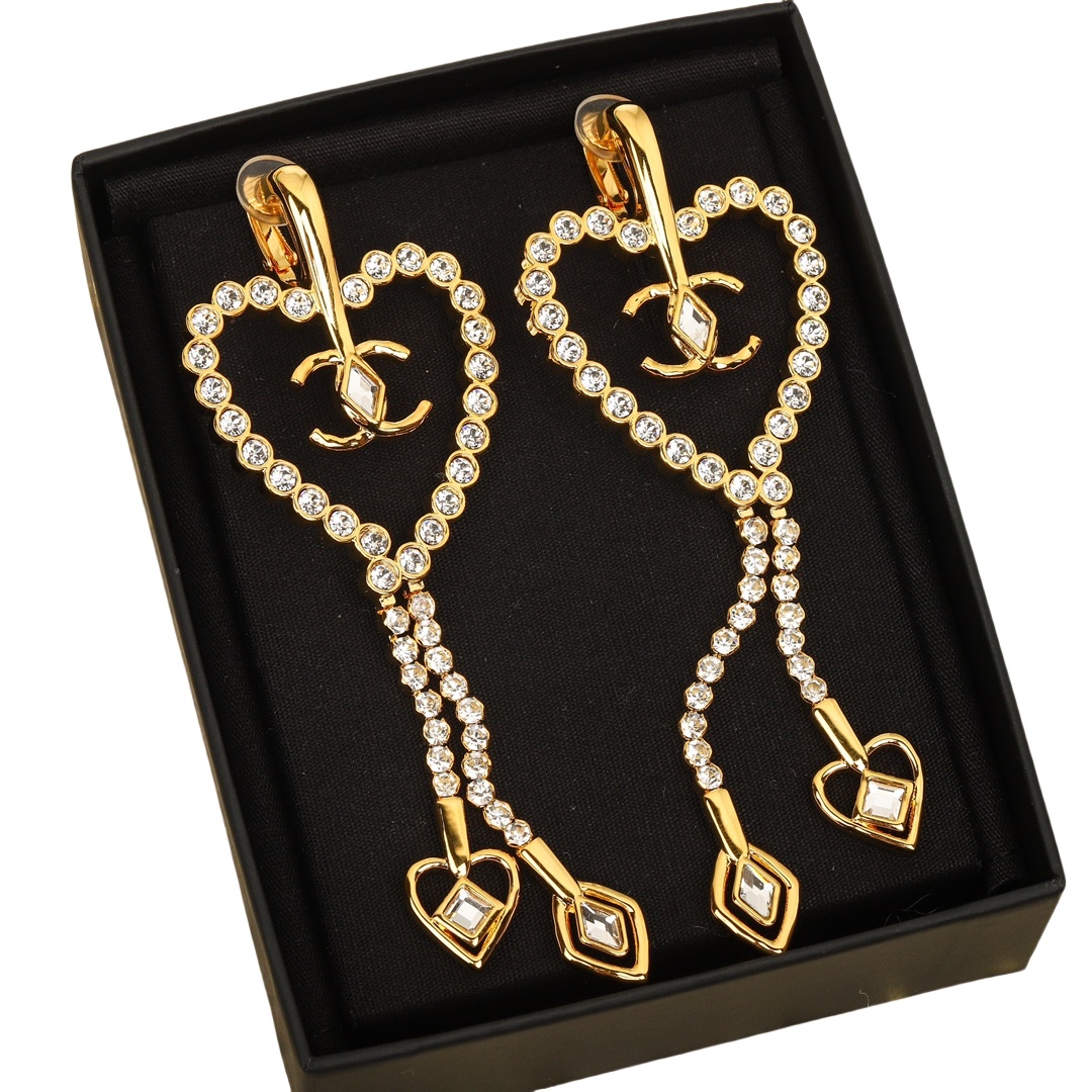 CCE238 Chanel Swarovski crystal heart tassels clip earring - ccfashionjewelry