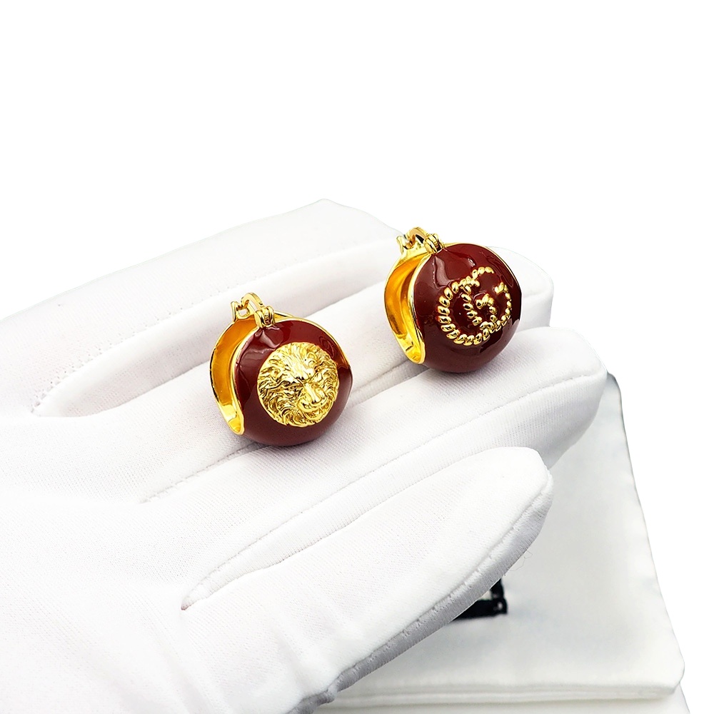 GGE124 Gucci spherical enamel Lion head with GG Iconic stud earring - ccjewelryacc