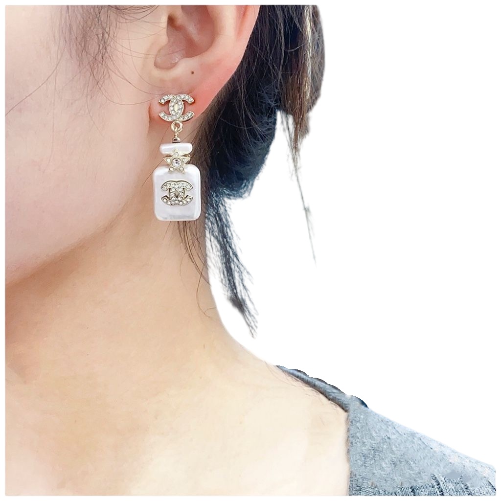 CCE048 Chanel Pink /blue /yellow acrylic star Perfume Bottle with crystal cc logo stud earring - ccjewelryacc