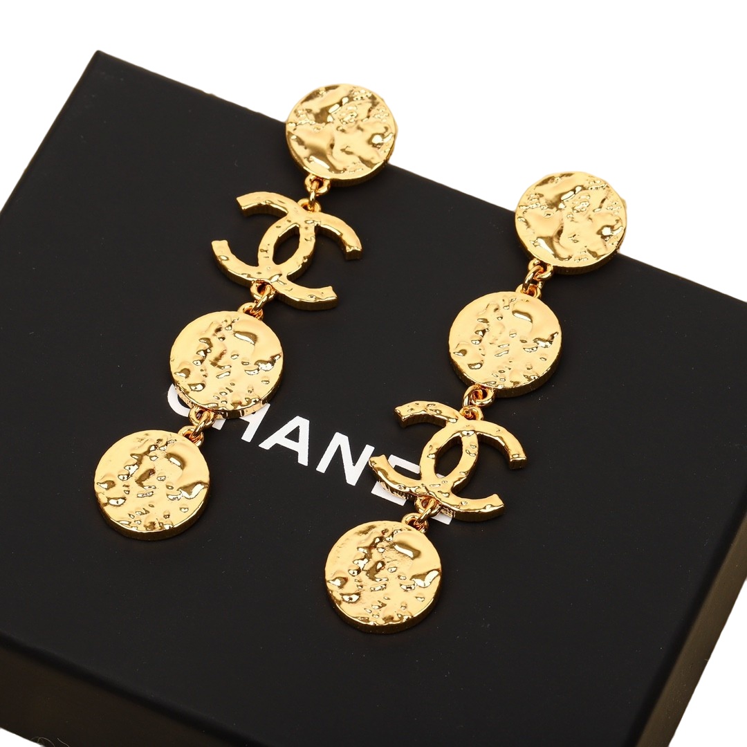 CCE493 Chanel 24C Metal Black/Pink enamel round tassels drop earrings - ccjewelryacc