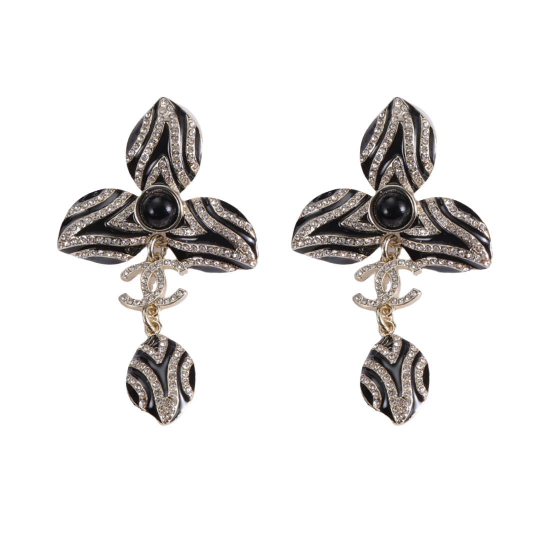 CCE031 Chanel enamel flower petal drop earring - ccjewelryacc
