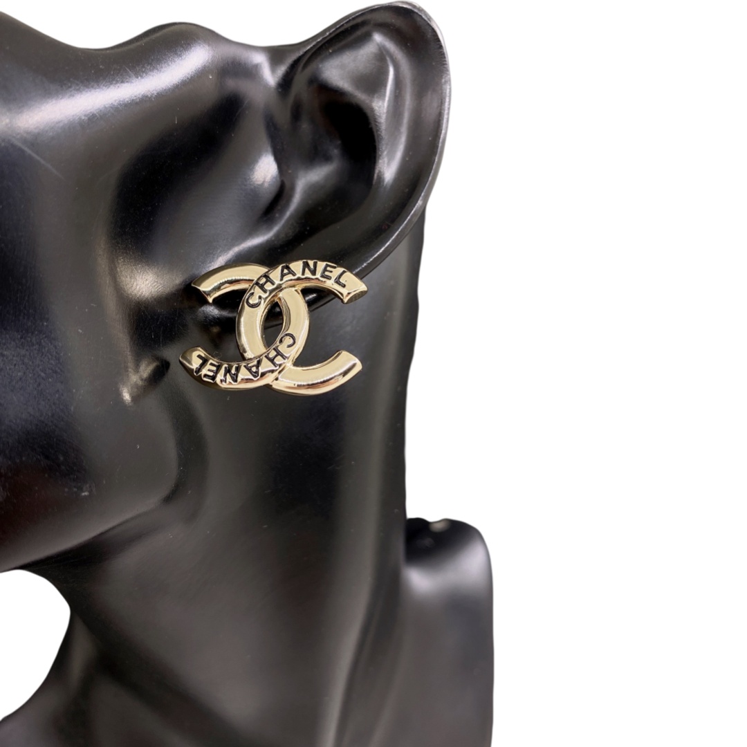 CCE035 Metal Chanel letters symbol cc logo stud earring - ccjewelryacc