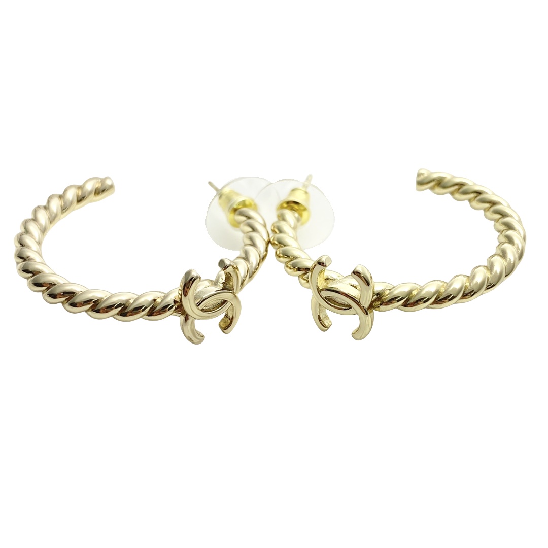 CCE237 Chanel Twist metal Hook earrings - ccjewelryacc