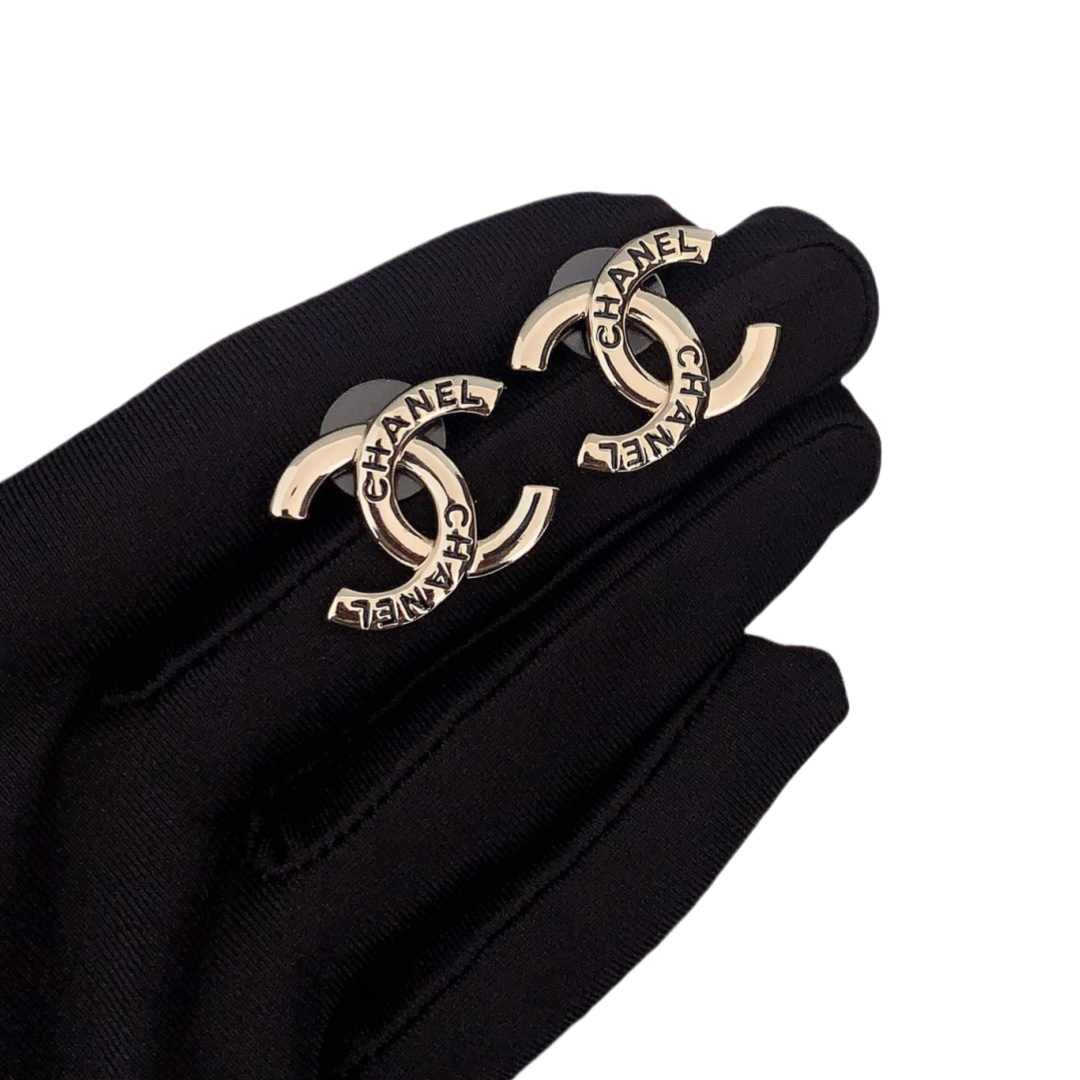 CCE035 Metal Chanel letters symbol cc logo stud earring - ccjewelryacc