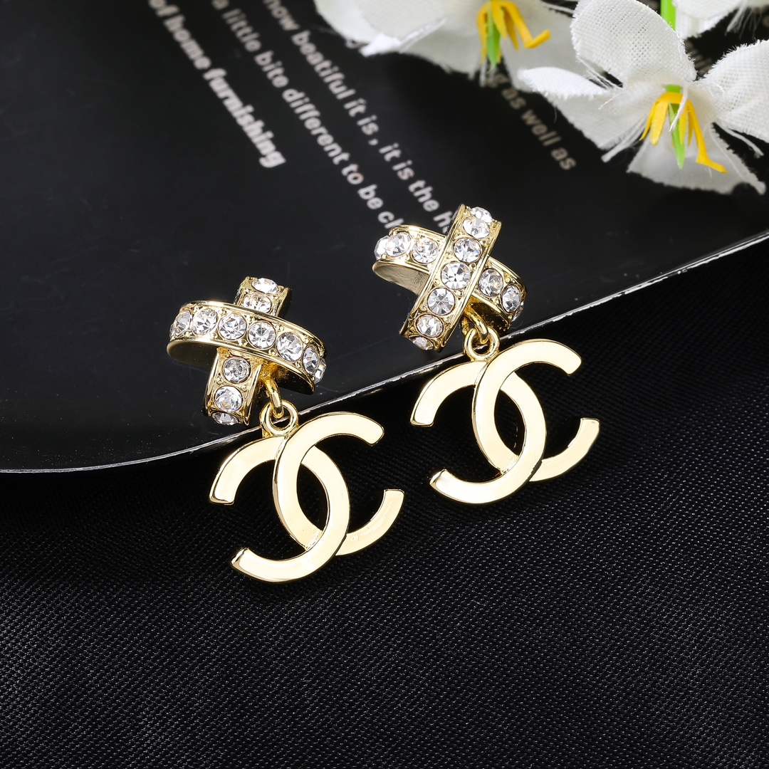 CCE603 Chanel Metal crystal cross element with cc logo stud earring - ccjewelryacc