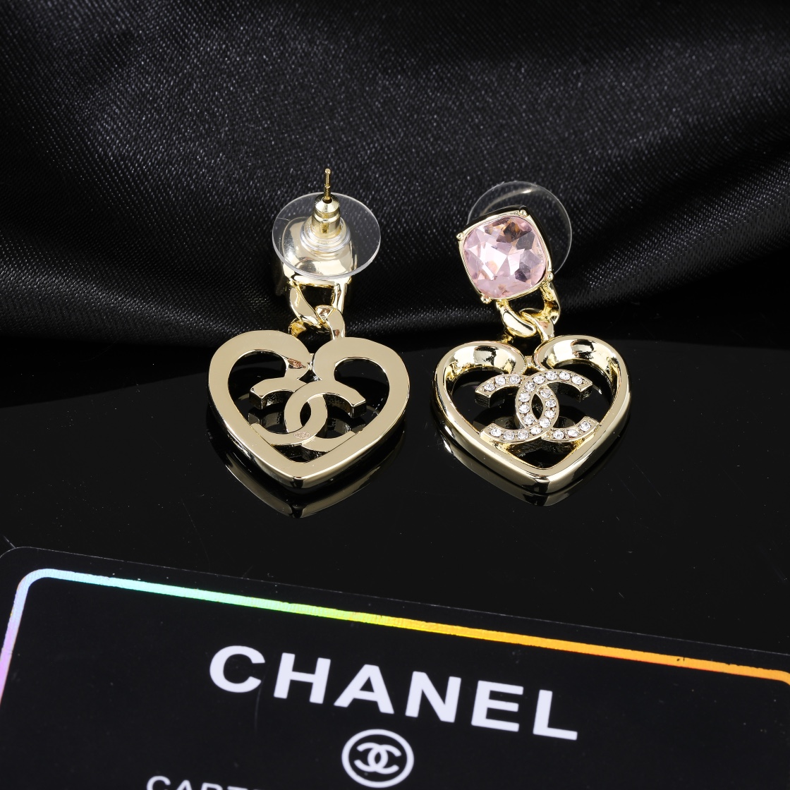 CCE205 Chanel metal crystal heart earrings - ccjewelryacc