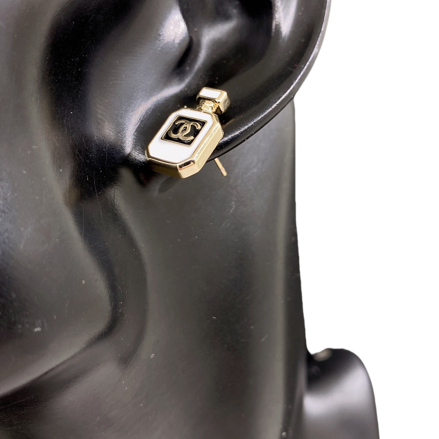 CCE068 Chanel mini enamel perfume bottle stud earrings - ccjewelryacc