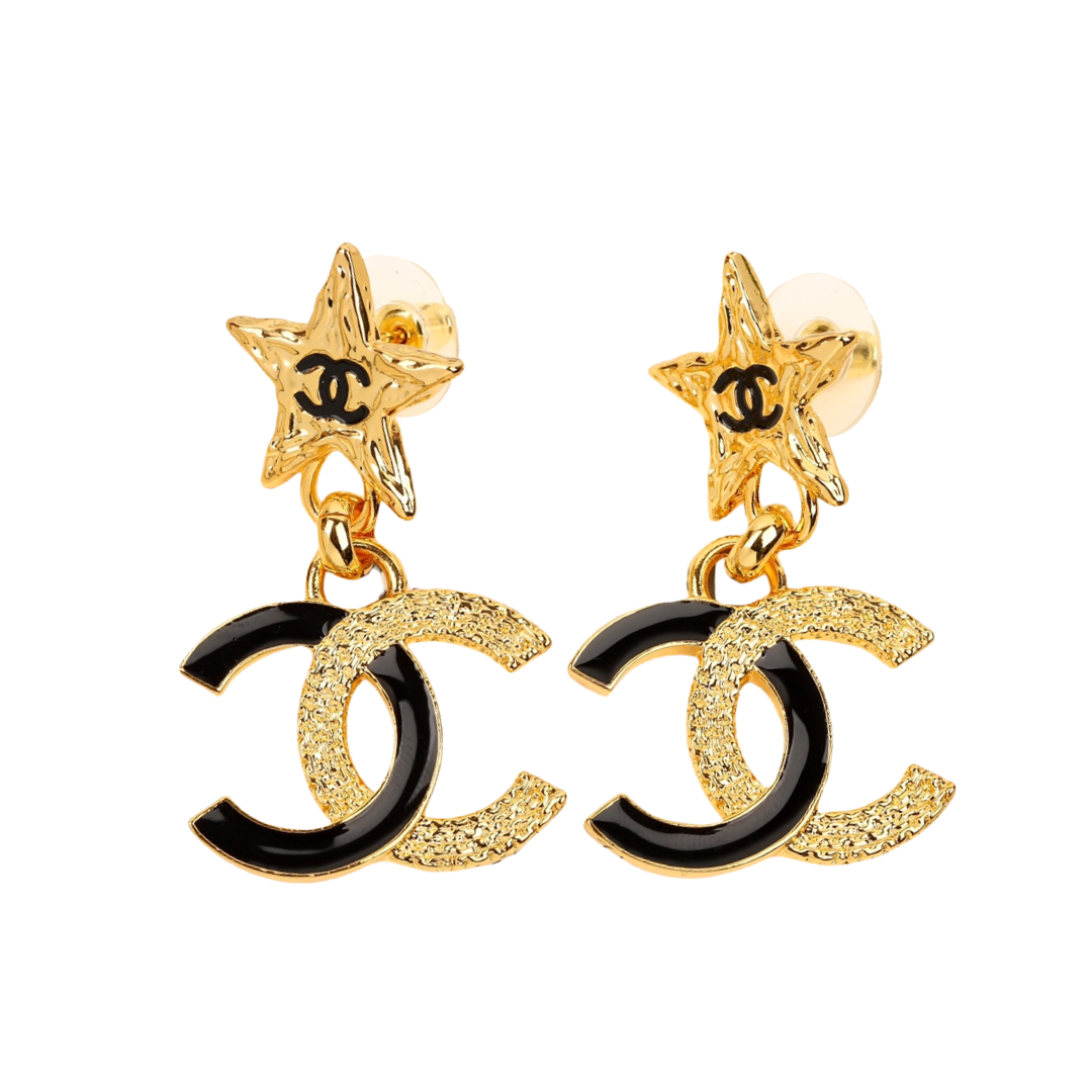 CCE290 Chanel 24p metal gold embossment and black enamel asymmetry CC logo stud Earring - ccfashionjewelry