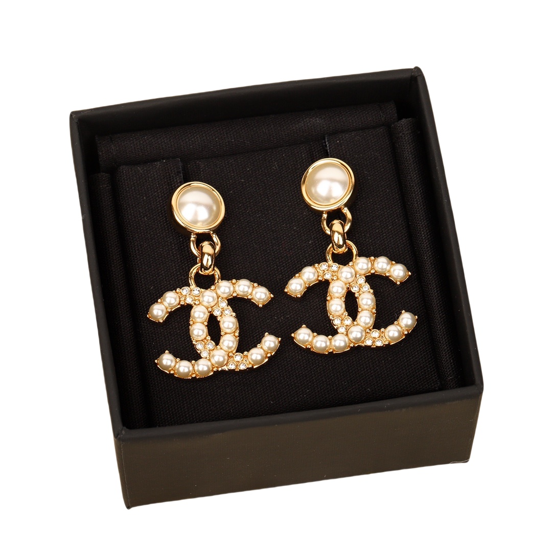 CCE752 Chanel 24A pearl crystal CC drop earrings - ccjewelryacc