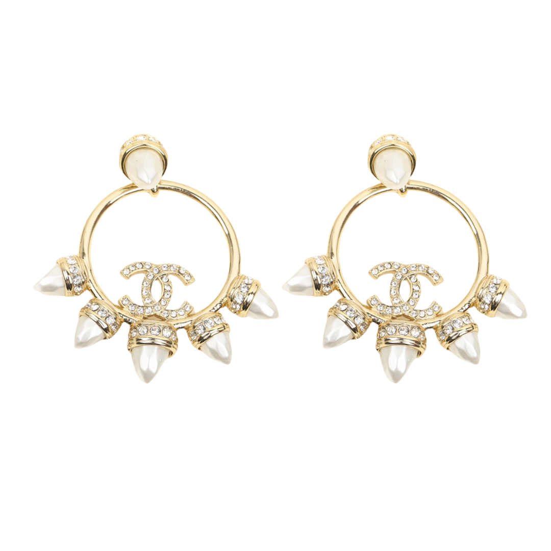 CCE563 Chanel Stud earrings with curved rivets - ccjewelryacc