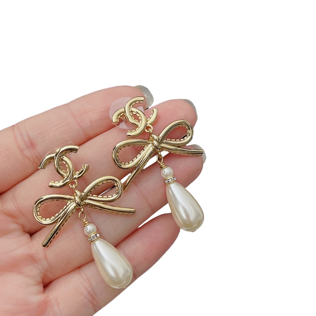 CCE024 Chanel Bow rhinestone drop pearl pendant earrings - ccjewelryacc