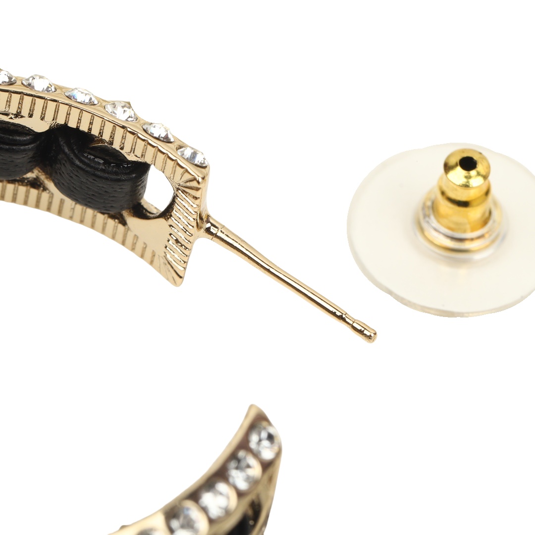 CCE067 Chanel metal leather hook earrings with crystal - ccjewelryacc