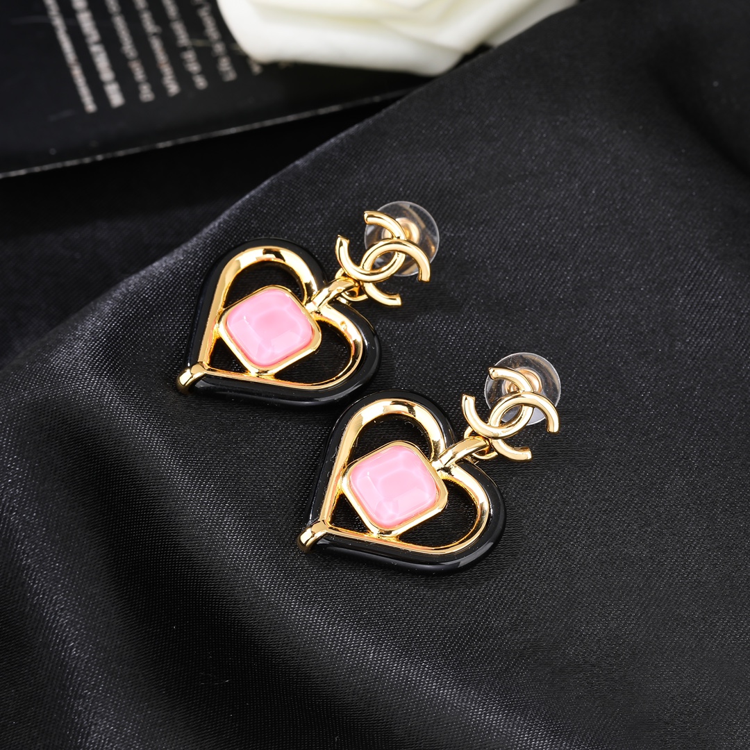 CCE052 Chanel pink/red heart drop earrings - ccjewelryacc