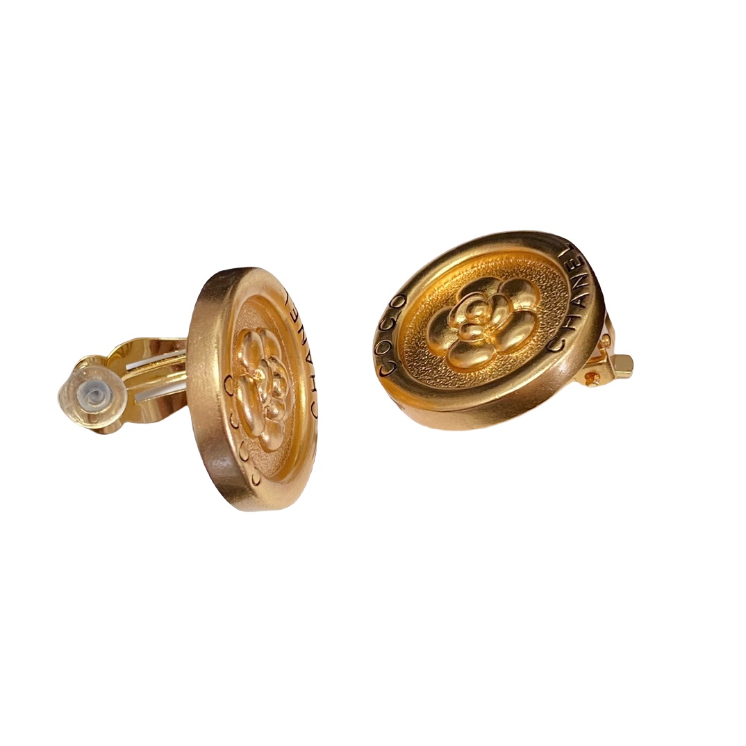 CCE627 Chanel coco metal gold vintage camellia clip earrings - ccfashionjewelry