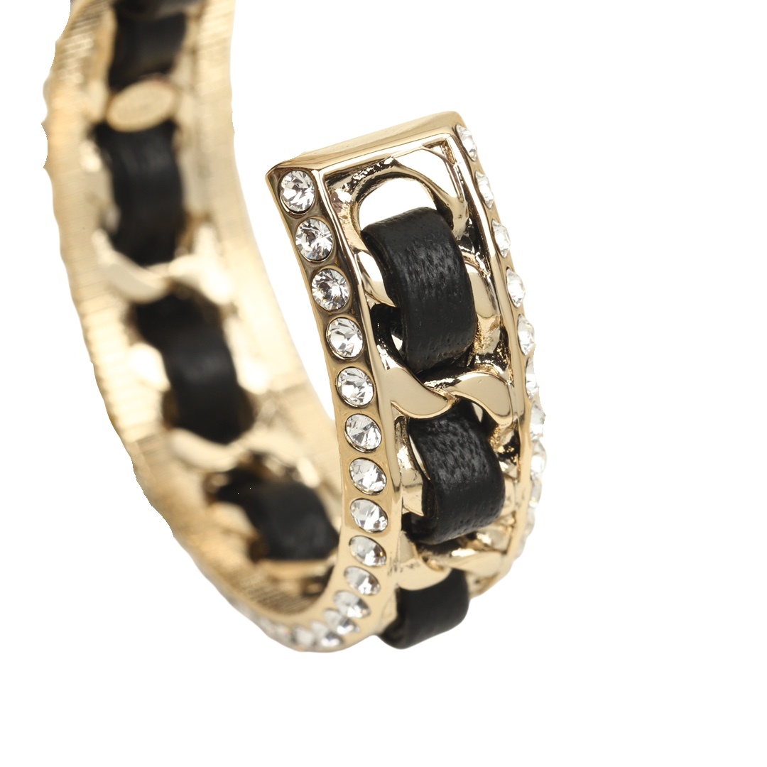 CCE067 Chanel metal leather hook earrings with crystal - ccfashionjewelry