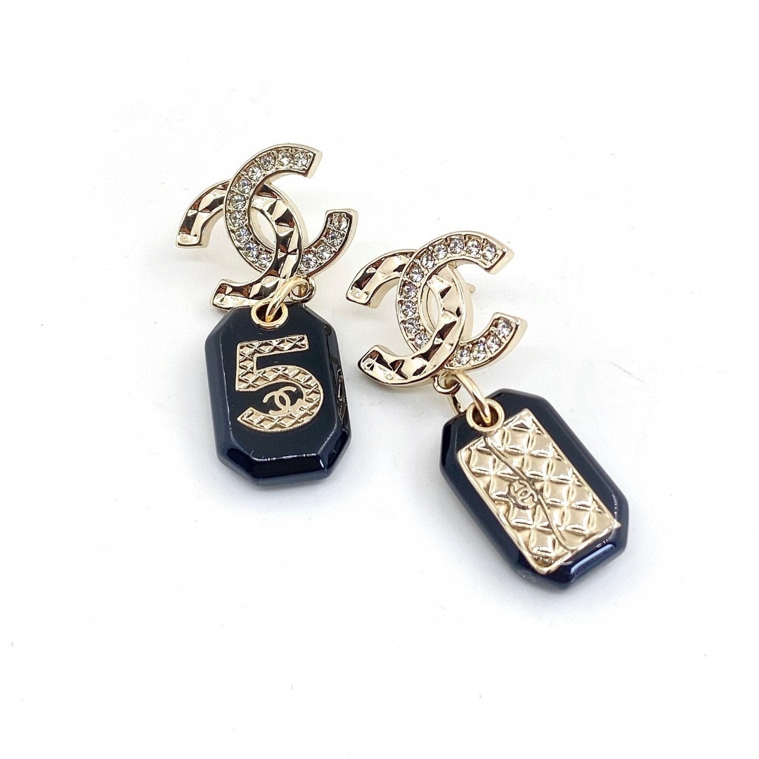 CCE371 Chanel Double C rhinestone square acrylic pendant asymmetrical pattern earrings - ccjewelryacc