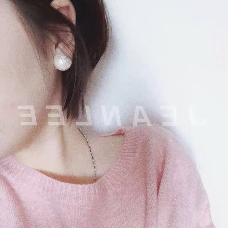 CCE810 Round Pearl with crystal CC Logo stud earrings - ccjewelryacc