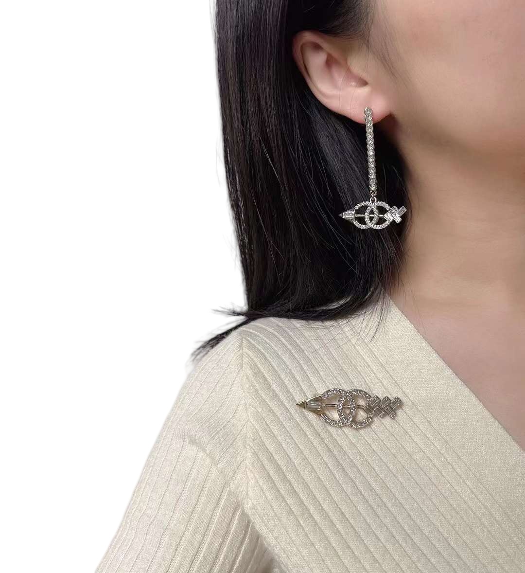 CCE060 Chanel Cupid's arrow earrings with crystal - ccjewelryacc