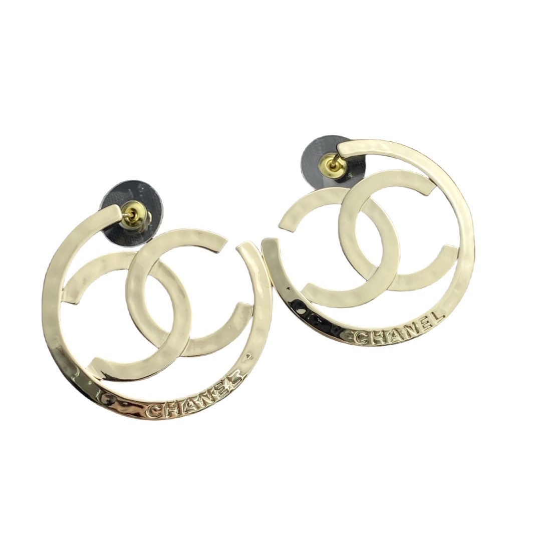 CCE071 Chanel 25 metal hollow cc logo hoop earrings - ccjewelryacc