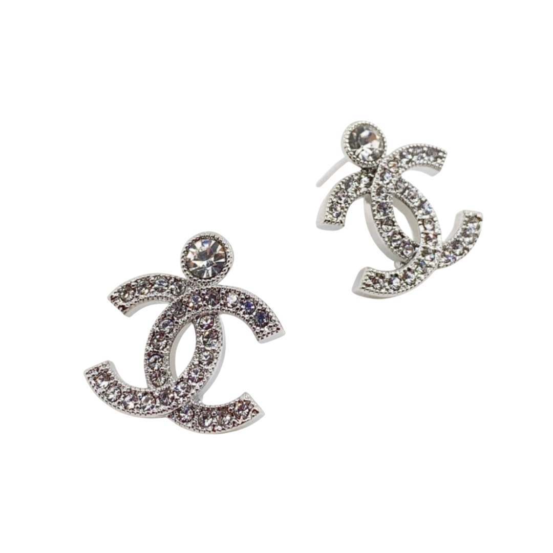 CCE412 Chanel full crystal cc logo stud earring silver - ccjewelryacc