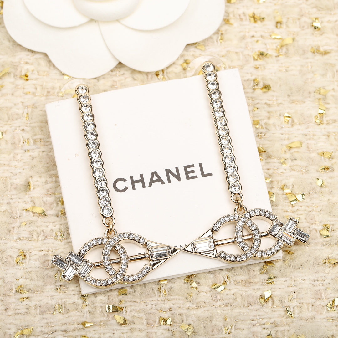 CCE060 Chanel Cupid's arrow earrings with crystal - ccjewelryacc