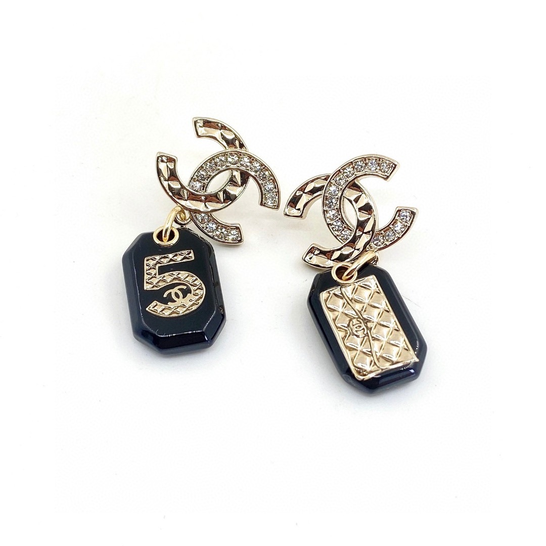 CCE371 Chanel Double C rhinestone square acrylic pendant asymmetrical pattern earrings - ccjewelryacc