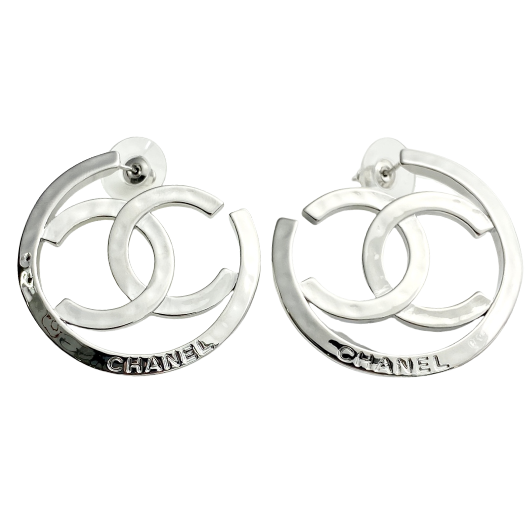CCE071 Chanel 25 metal hollow cc logo hoop earrings - ccjewelryacc