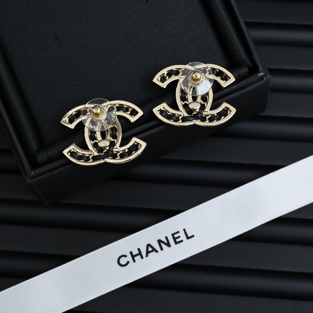 CCE082 Chanel metal leather crystal CC logo earrings - ccjewelryacc