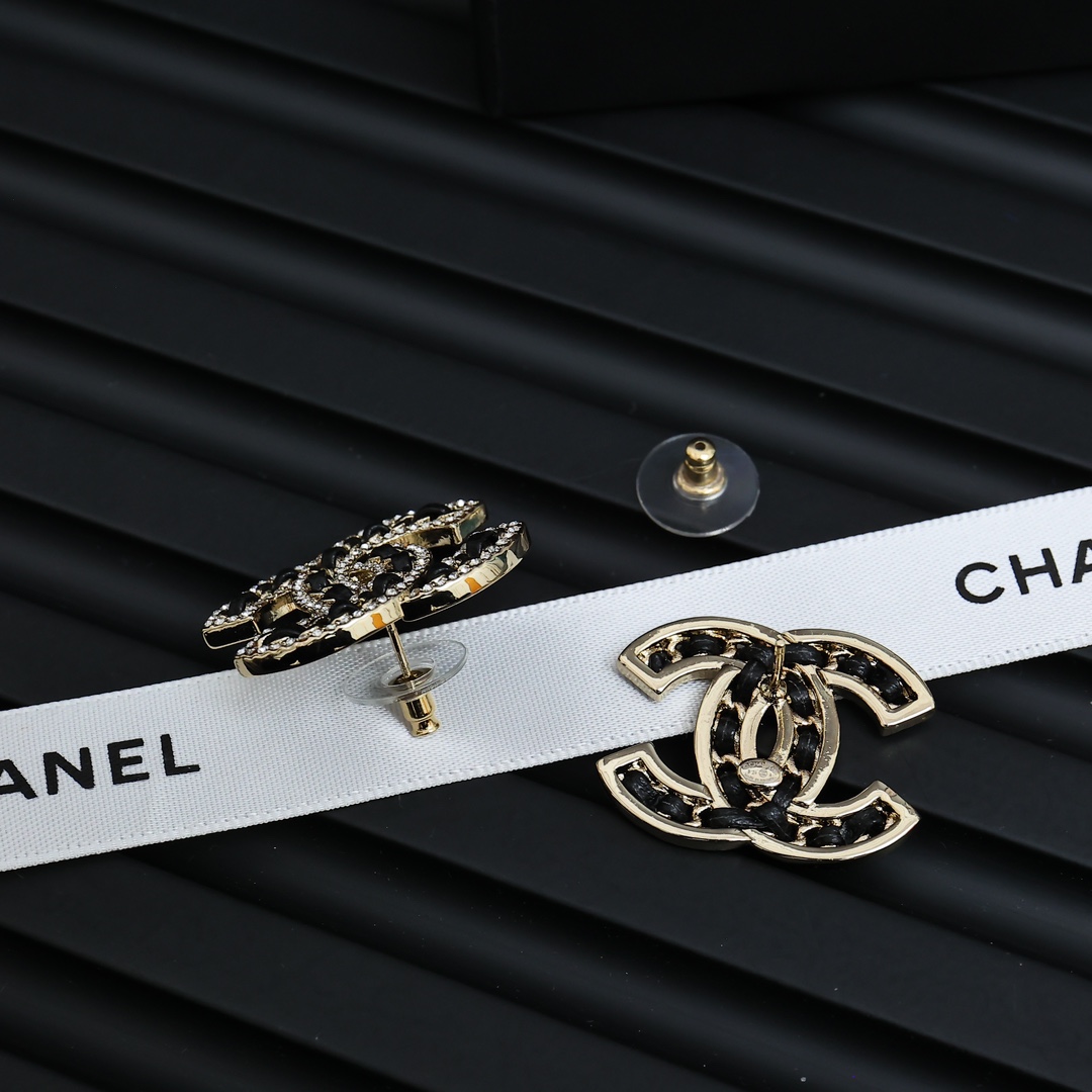 CCE082 Chanel metal leather crystal CC logo earrings - ccjewelryacc