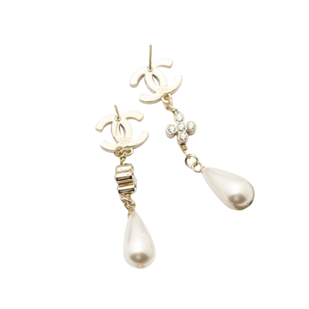 CCE364 Crystal flower and pearl drop earrings - ccjewelryacc