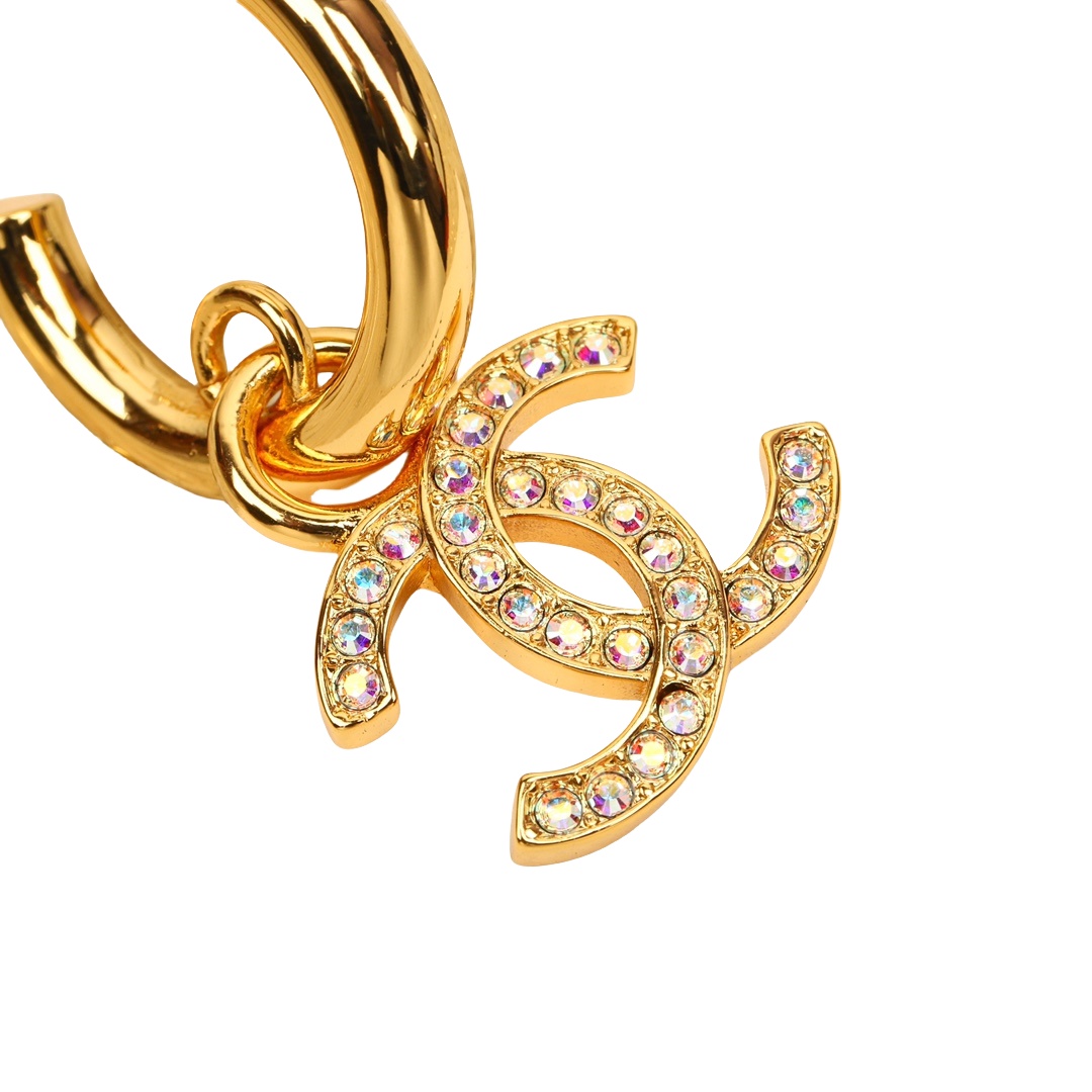 CCE114 Metal gold conch and CC logo earrings with color crystal - ccjewelryacc