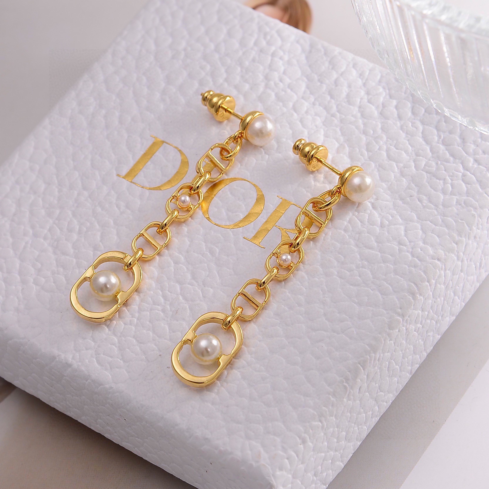 CDE223 Dior 30 Montaigne Jolie earrings for women - ccjewelryacc
