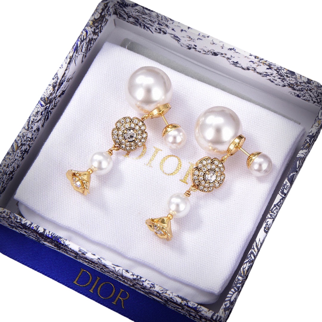 CDE011 Dior Tribales flower pearl earrings for women - ccjewelryacc
