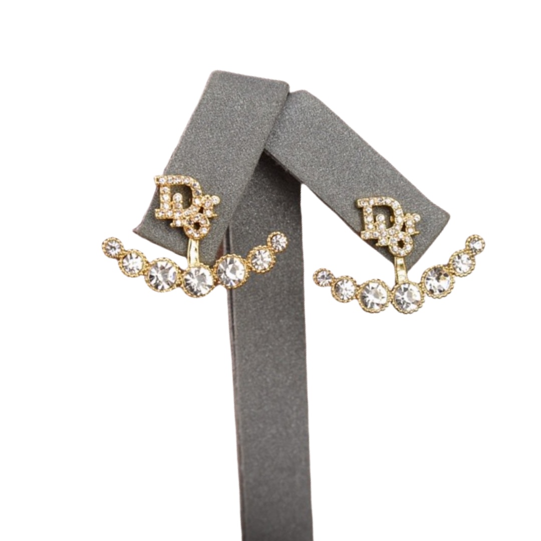 CDE017 Dior crystal stud earrings for women - ccjewelryacc