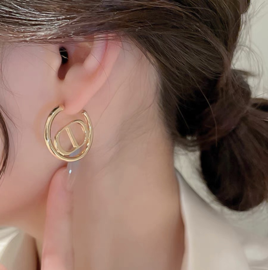CDE260 Dior 30 montaigne hook earring - ccjewelryacc