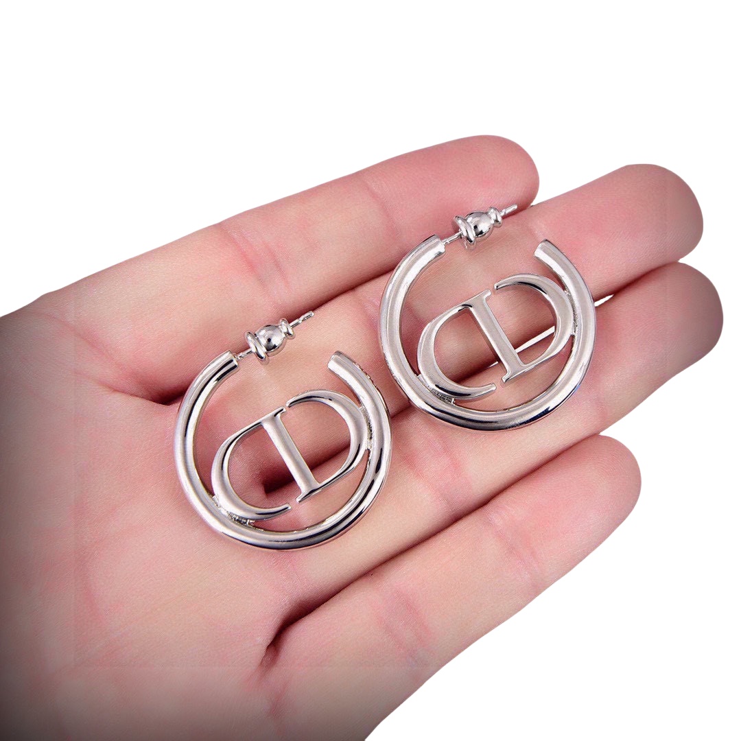 CDE260 Dior 30 montaigne hook earring - ccjewelryacc