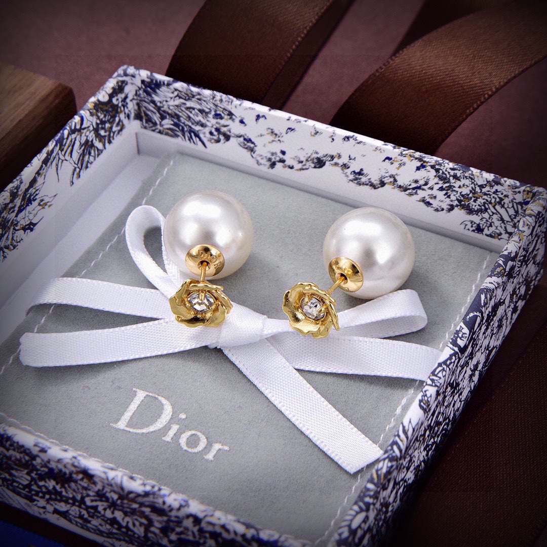 CDE190 Dior pearl camellia earrings for women - ccjewelryacc