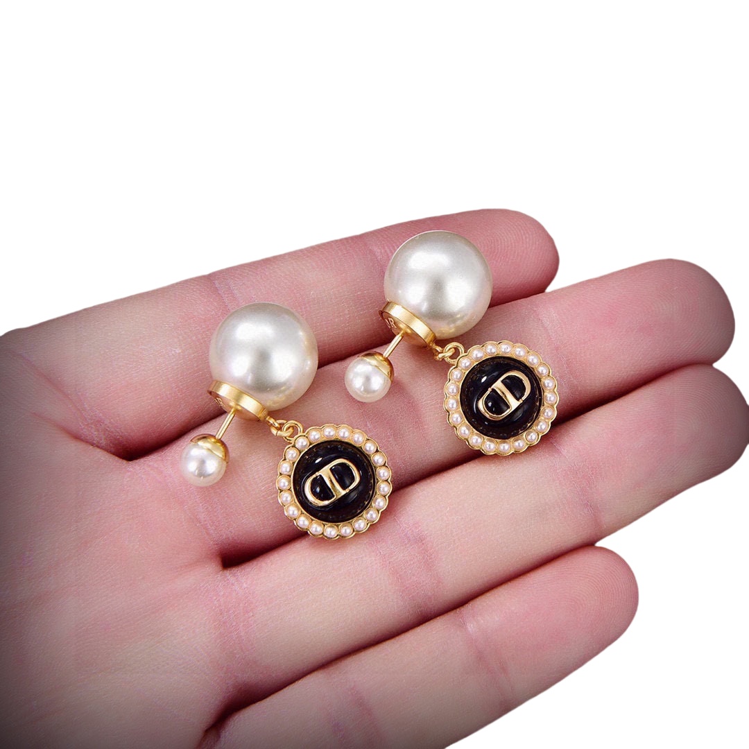 CDE193 CD Drop earrings - ccjewelryacc