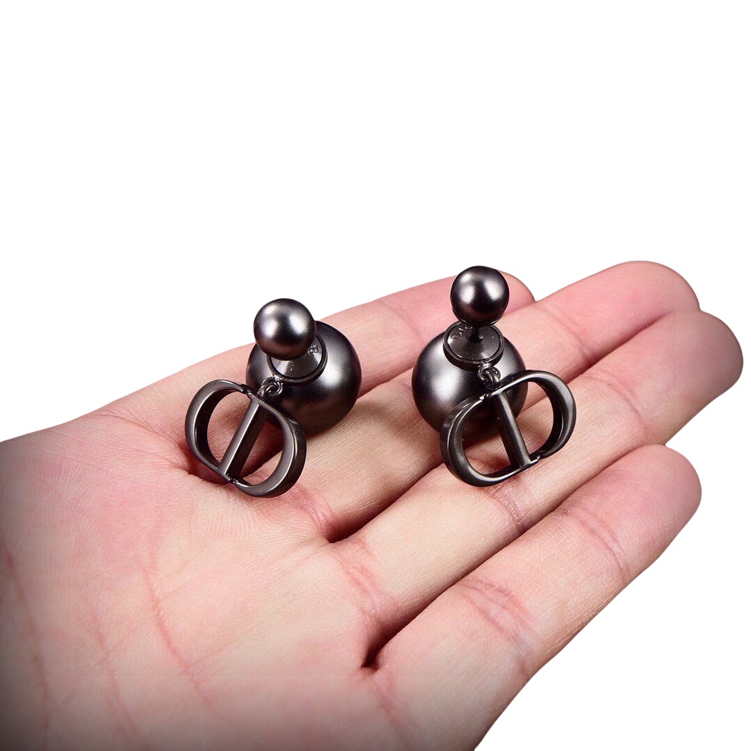CDE180 Dior Tribales earring with black pearl and Black finish - ccjewelryacc